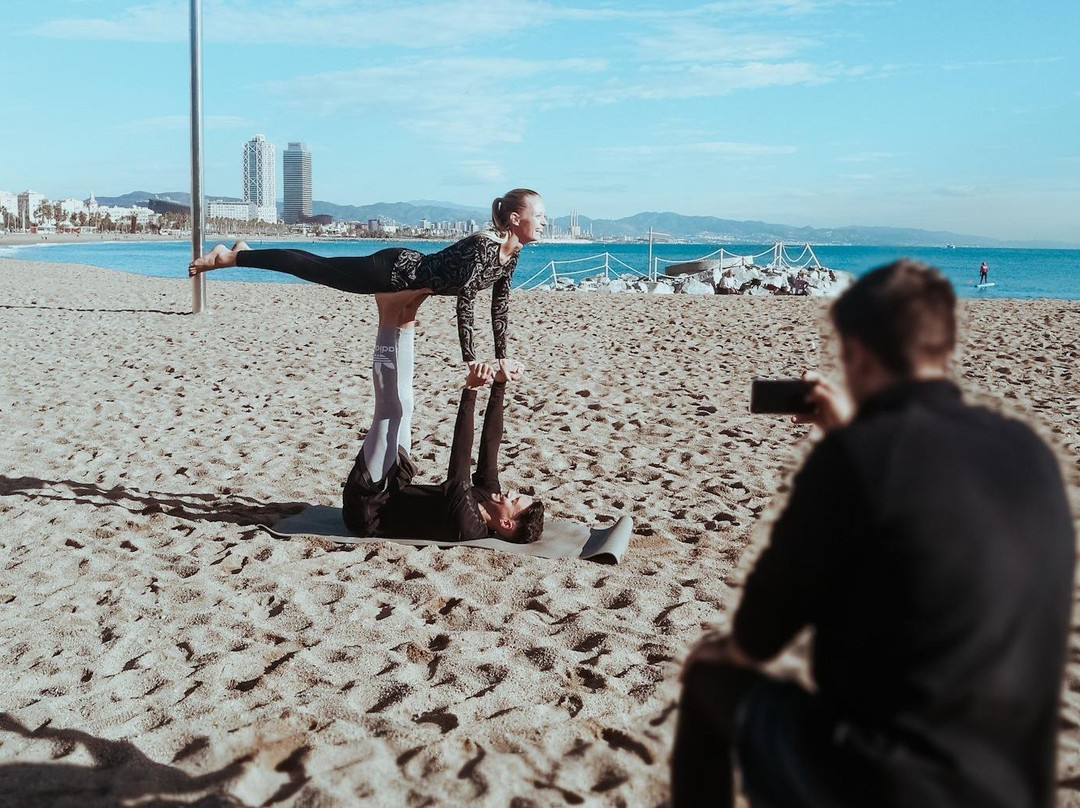 Beach Yoga Emotion / Yogitos景点图片