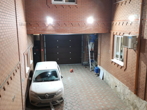 Chetyre Sezona主图