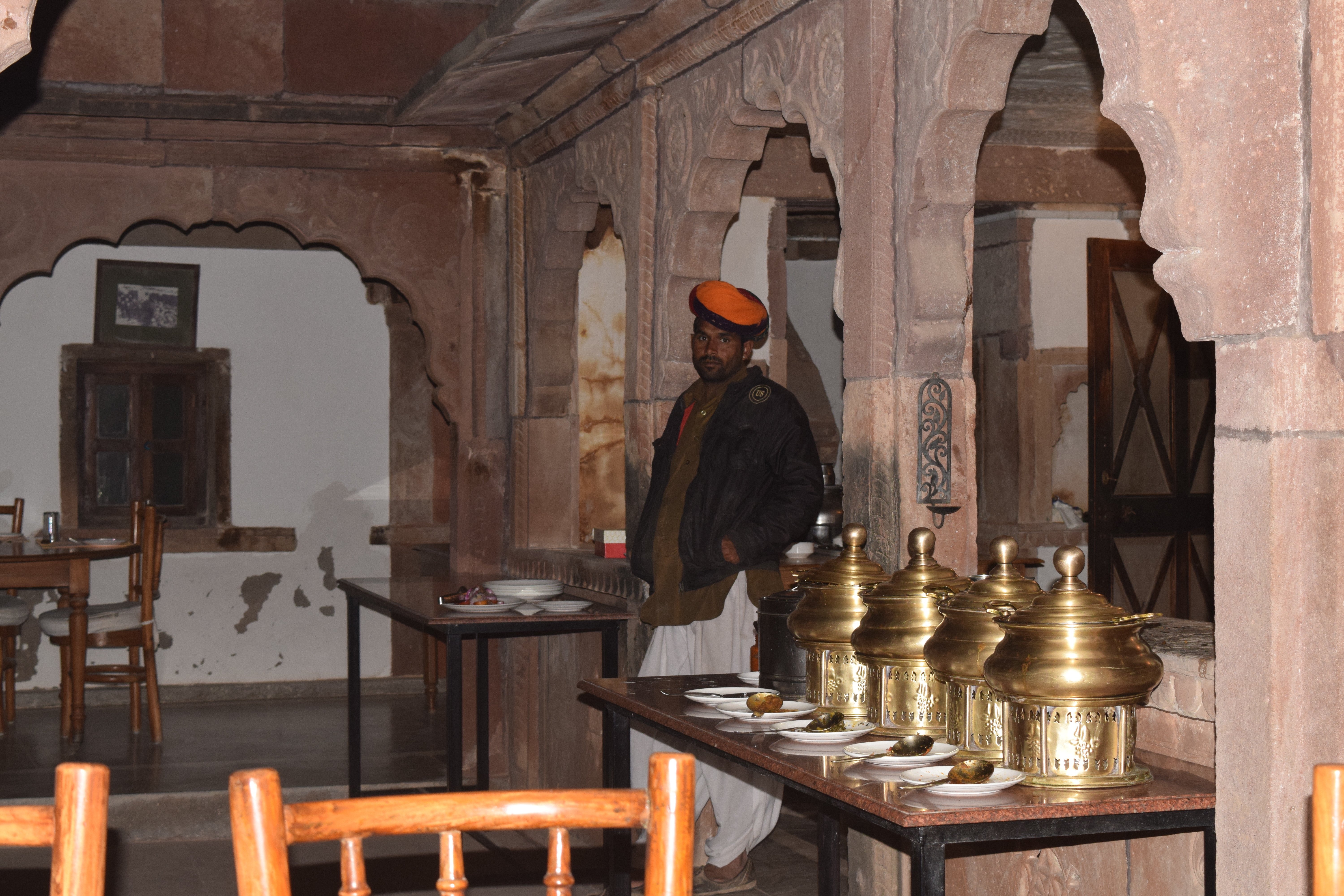 Chandelao Garh-餐饮