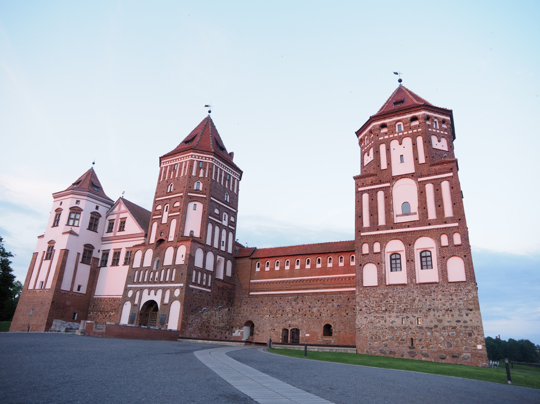 Mir Castle Hotel主图