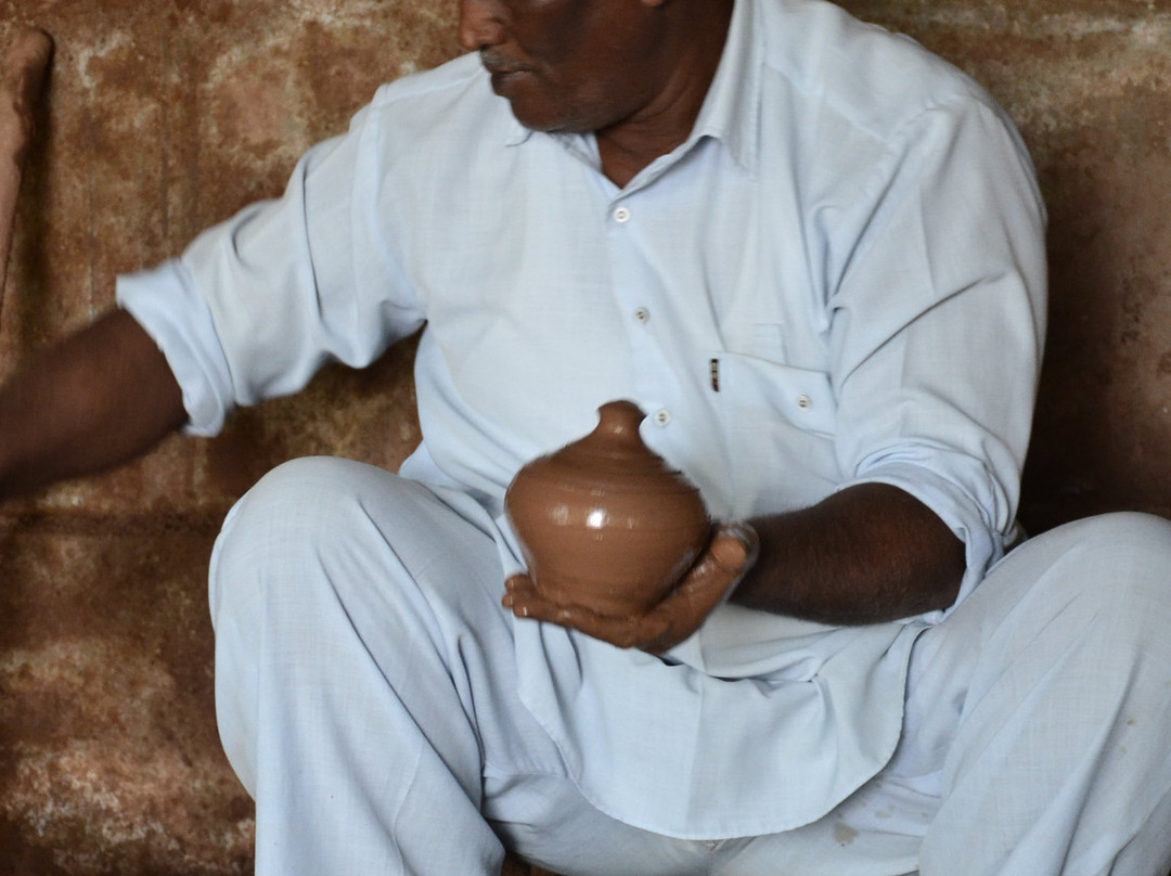 Yakub Pottery Udhyog Art景点图片