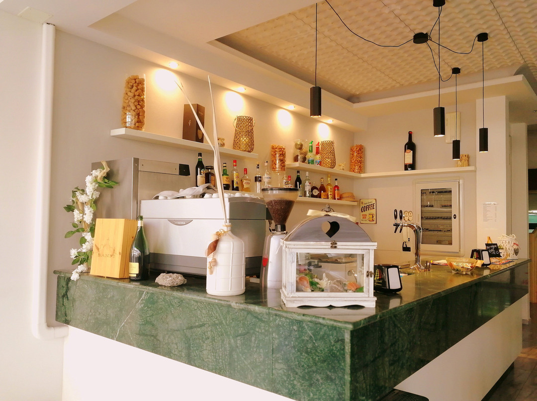 Hotel Atmosfere Beach主图