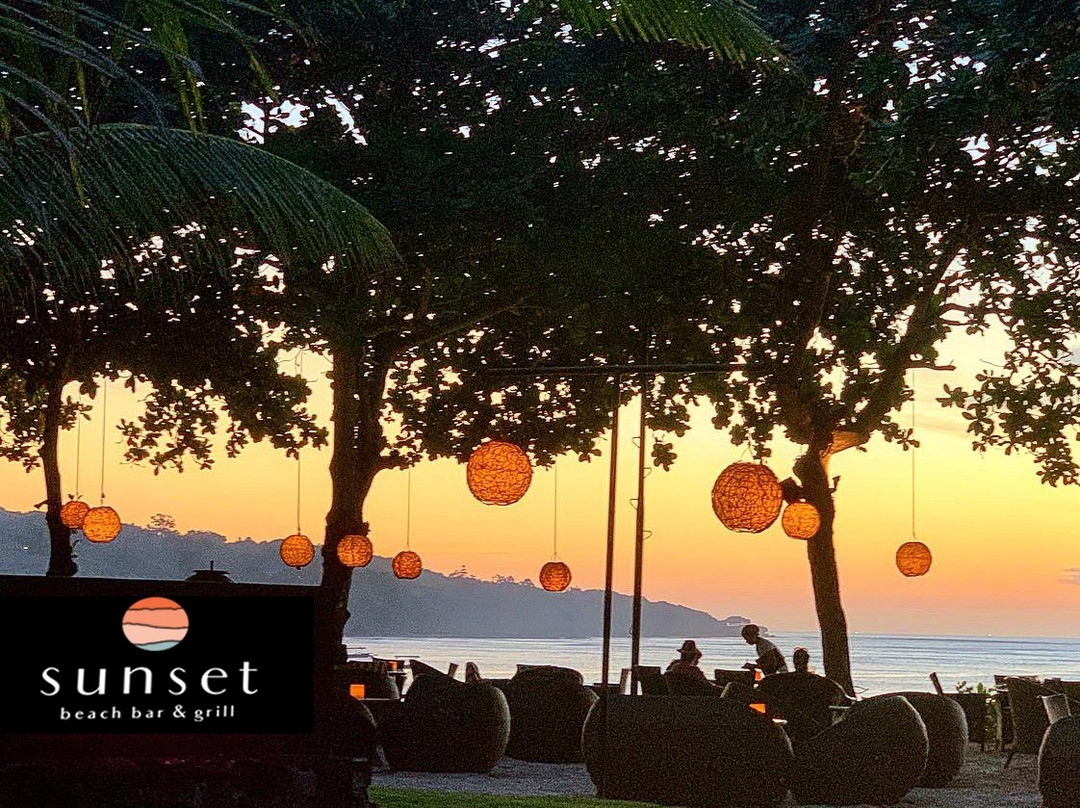 Sunset Beach Bar & Grill