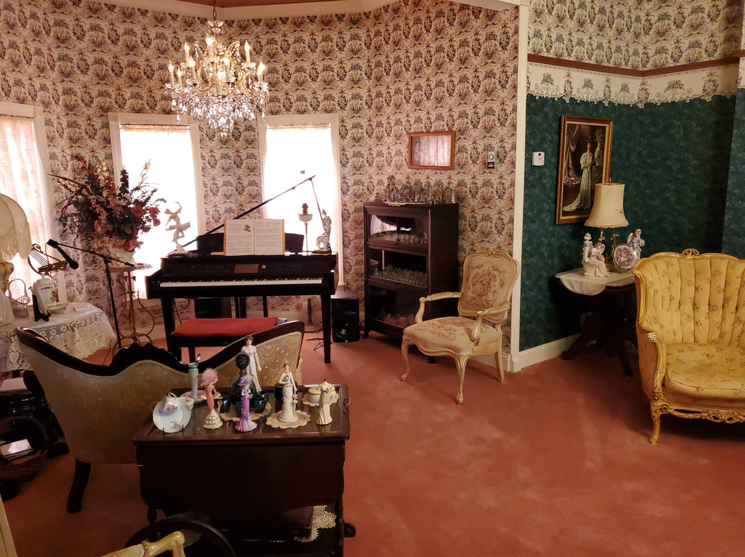 Painted Lady Bed and Breakfast主图