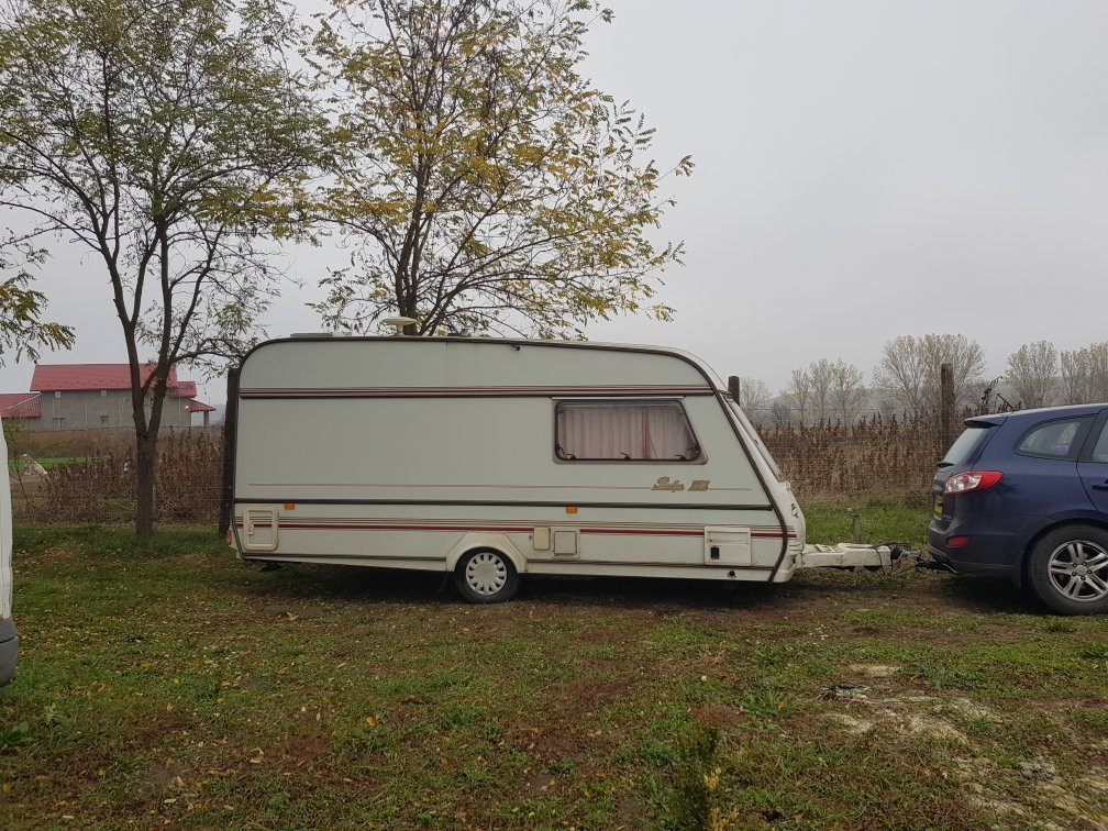 Camping A & A景点图片