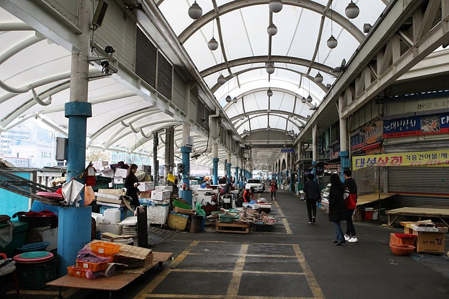 Yeosu Gyodong Market-丽水市必去景点