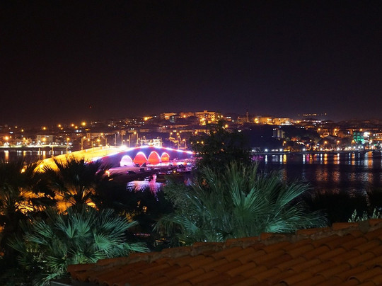 哈利奇公园酒店主图