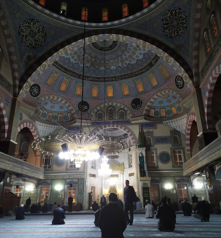Izzet Pasa Camii-Elazig必去景点