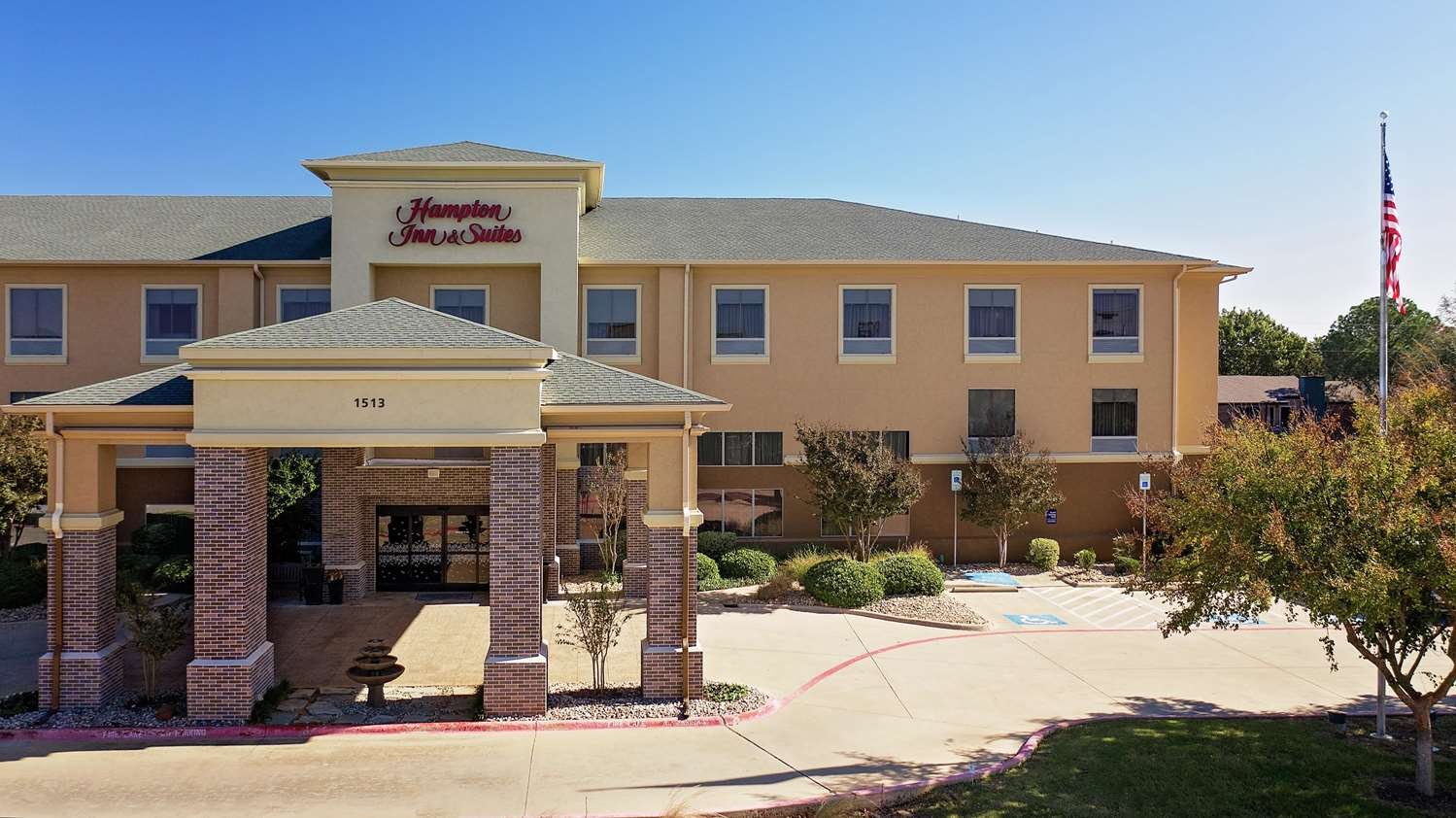 Hampton Inn & Suites Denton-官方