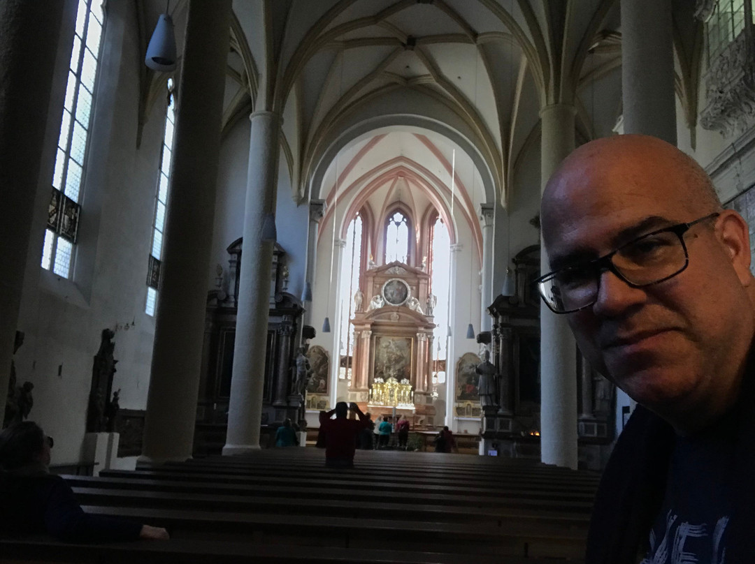 Stiftskirche Sankt Peter und Johannes der Täufer-贝希特斯加登必去景点