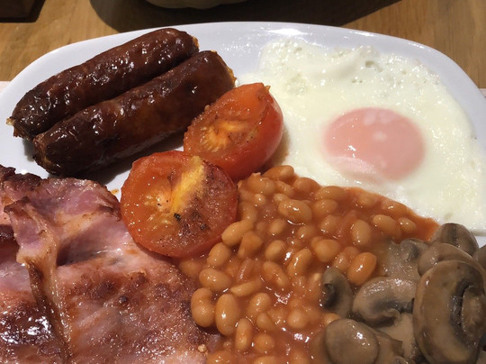 秋季别墅酒店主图