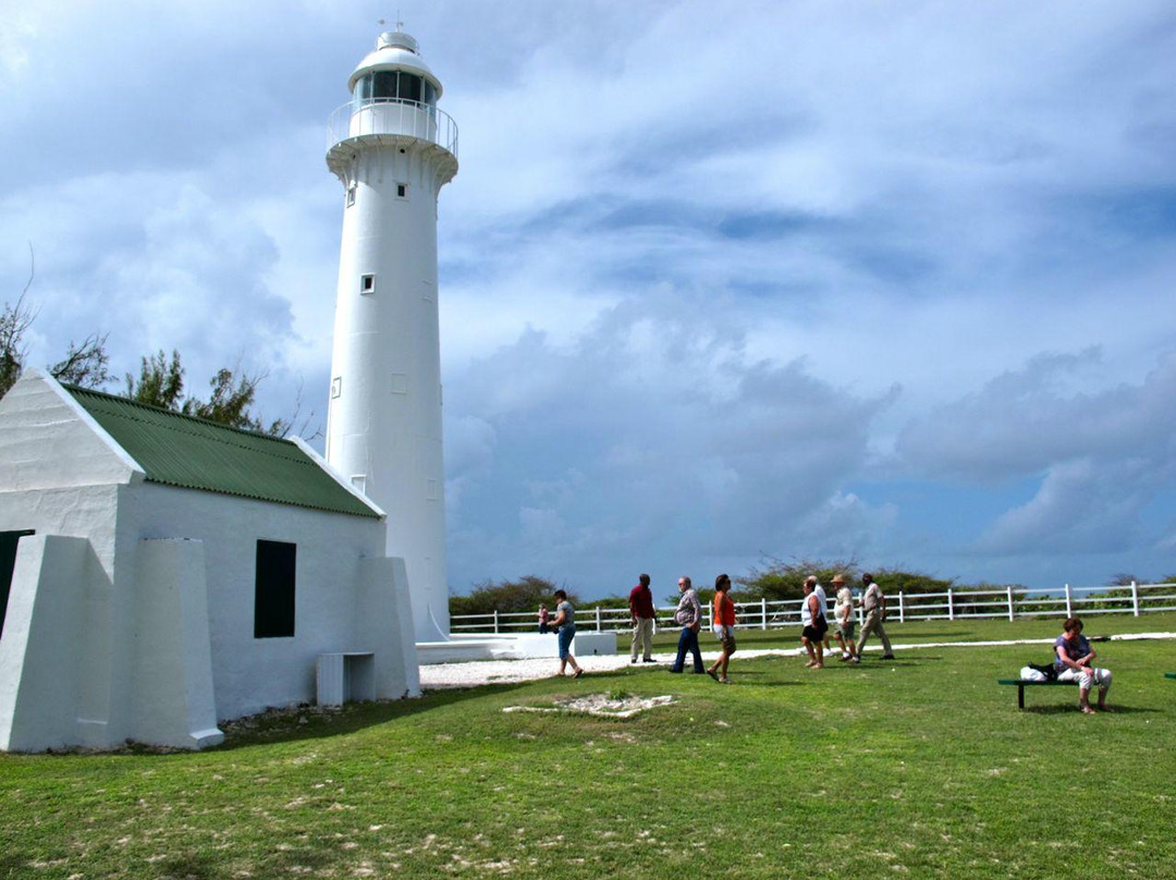 Cockburn Town-特克斯和凯科斯必去景点