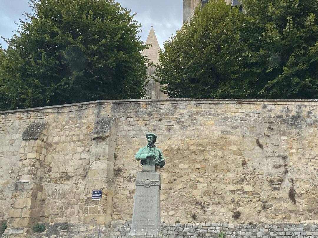 Cimetiere Auvers su Oise景点图片