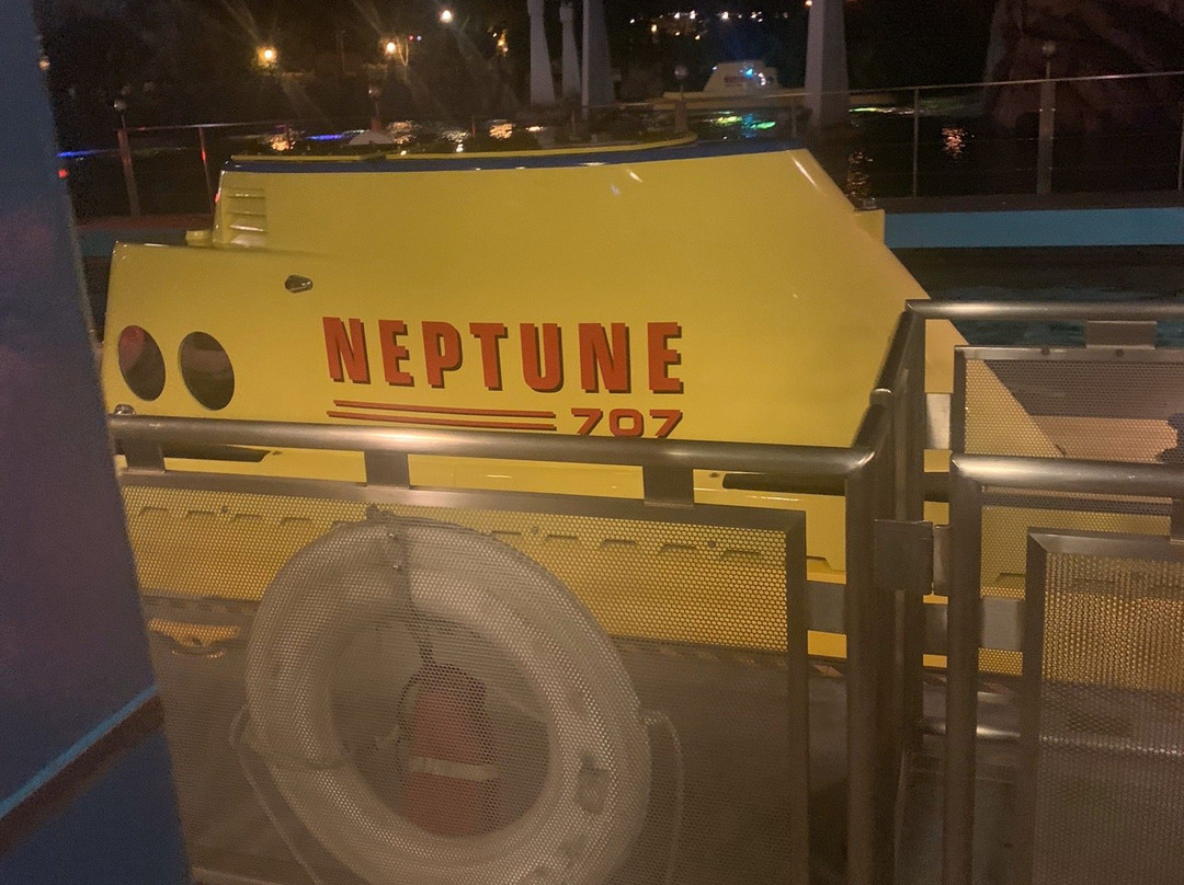 Finding Nemo Submarine Voyage-阿纳海姆必去景点