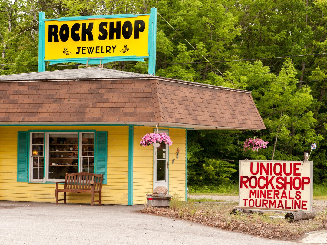 Unique Rock Shop景点图片
