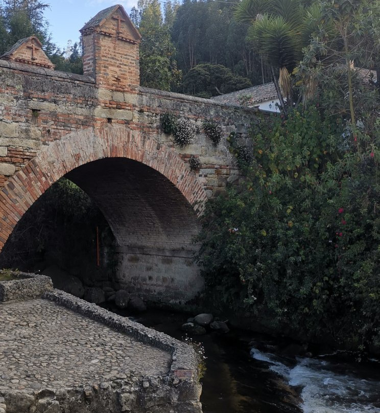 Puente Real De Calicanto景点图片