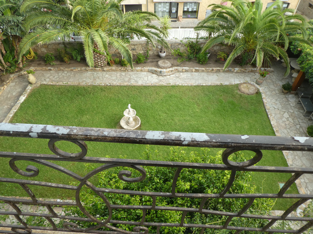 Hôtel l'Abbaye主图