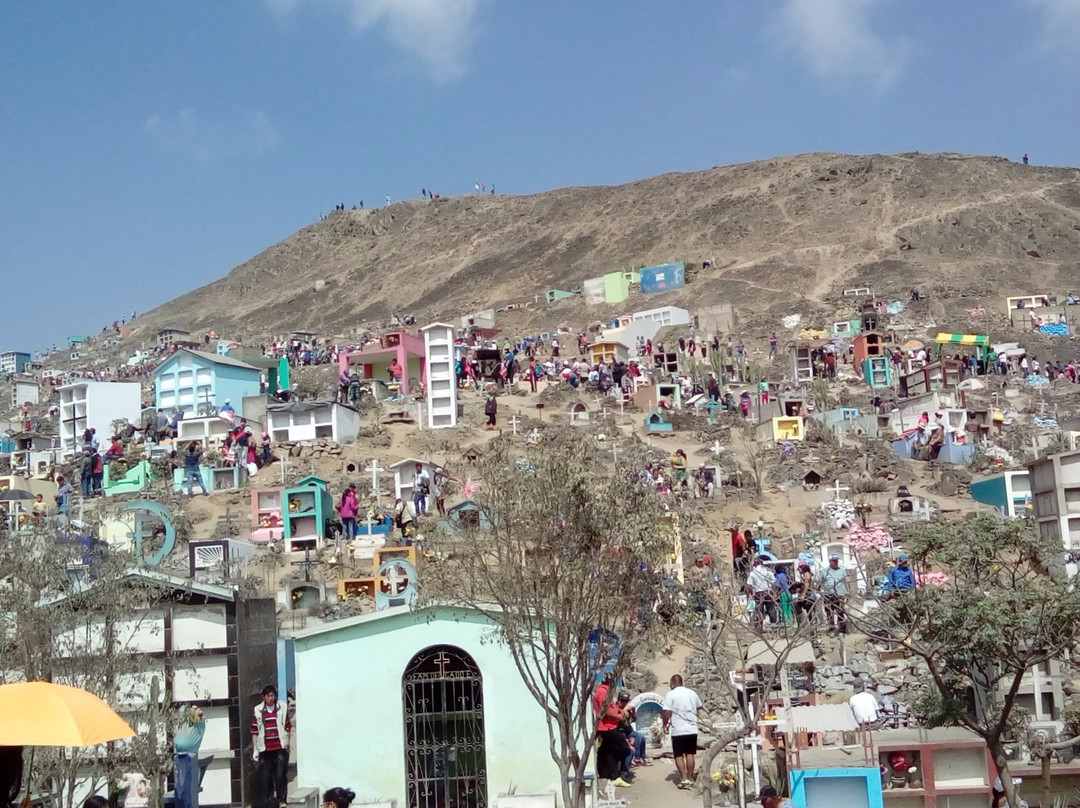 Cementerio de Nueva Esperanza-利马必去景点