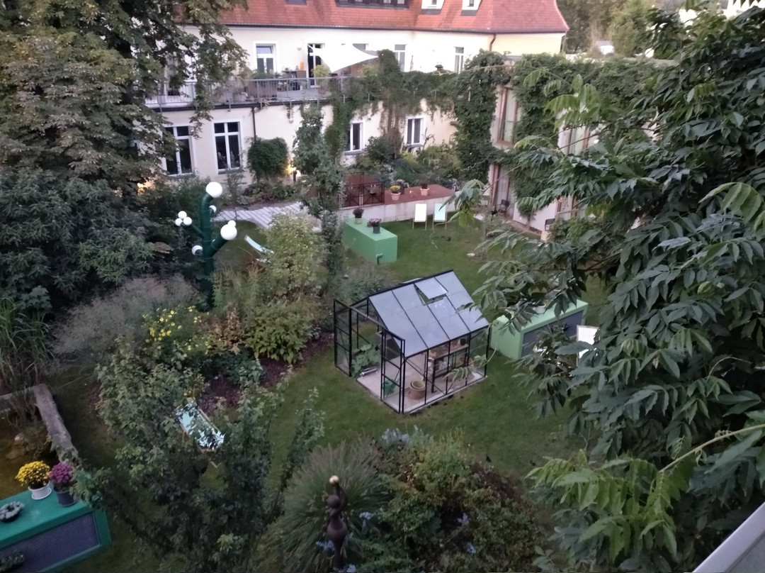 Green Spirit Hotel主图