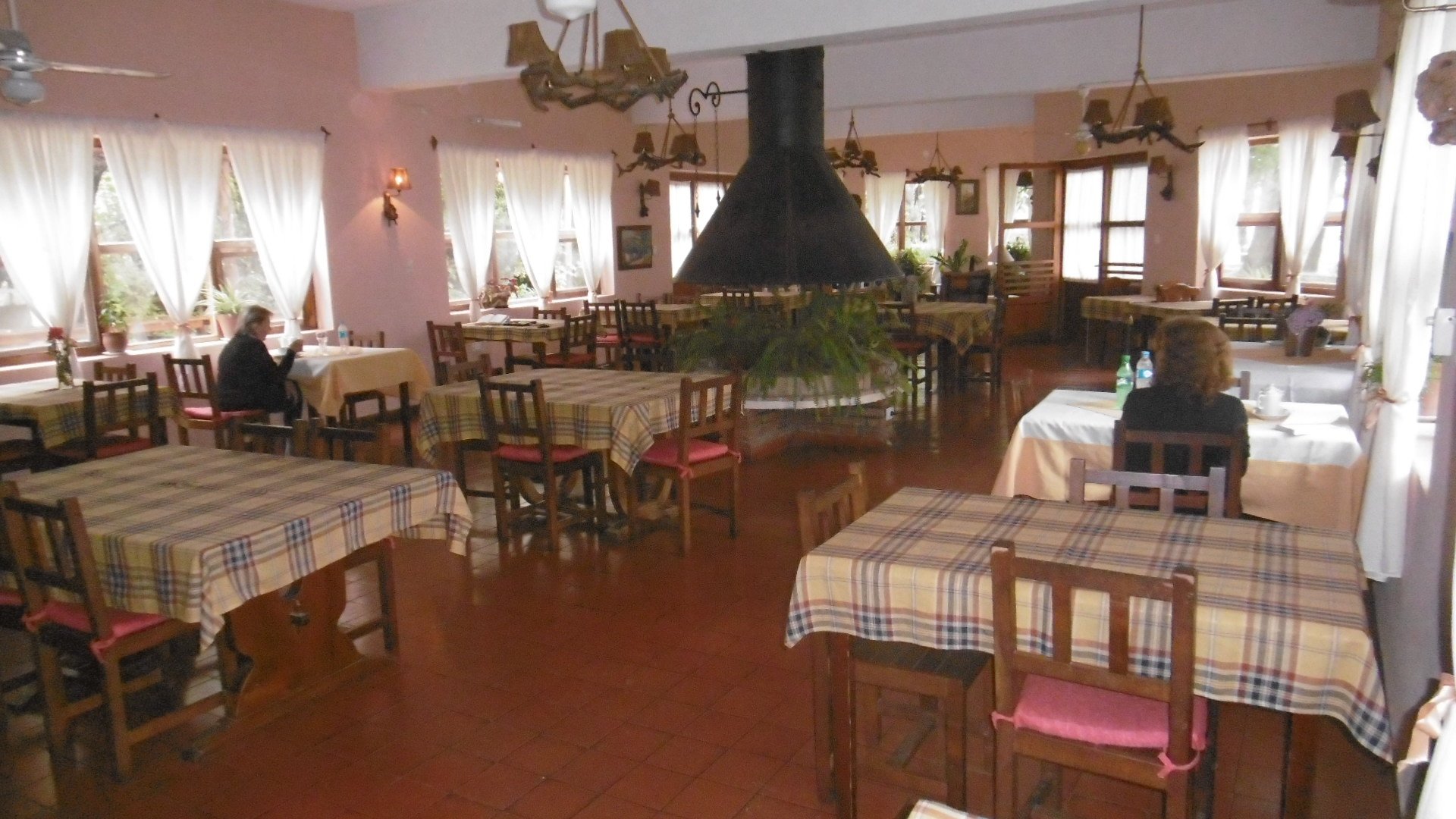 Hosteria Alta Montana-餐饮