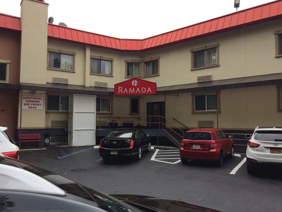 布朗克斯华美达酒店-浴室