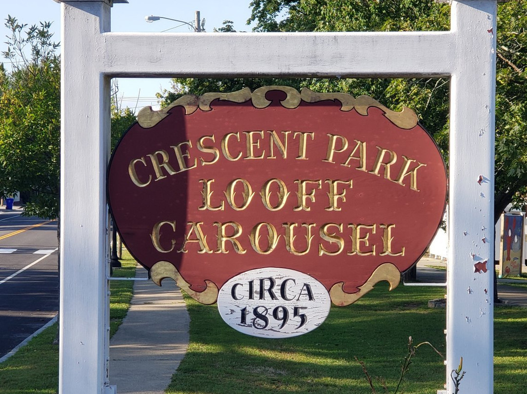 Crescent Park Looff Carousel景点图片