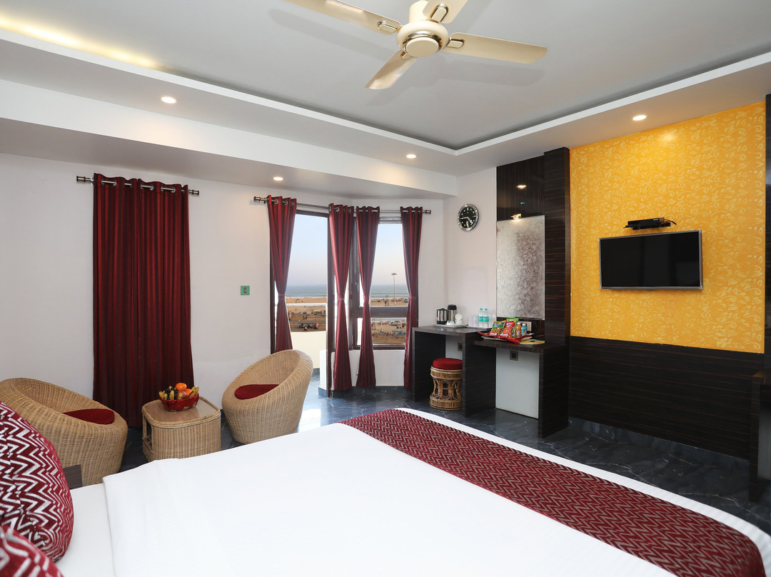 Swimming Sea Facing Hotel