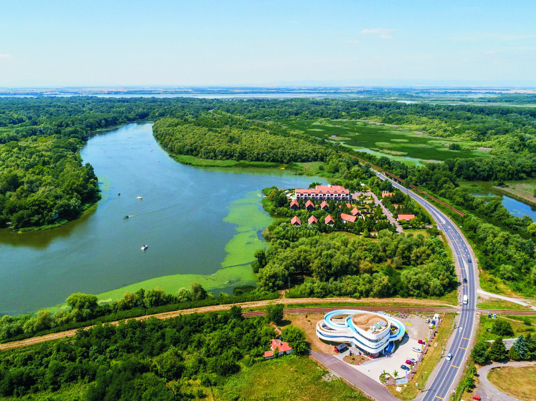 Tisza-tavi Bike Center-Tiszafured必去景点