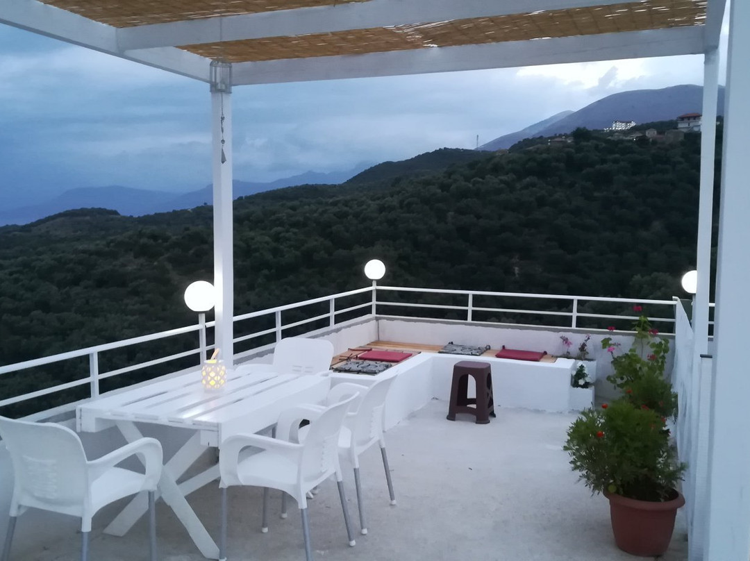 Adrian Agustin Rooms主图