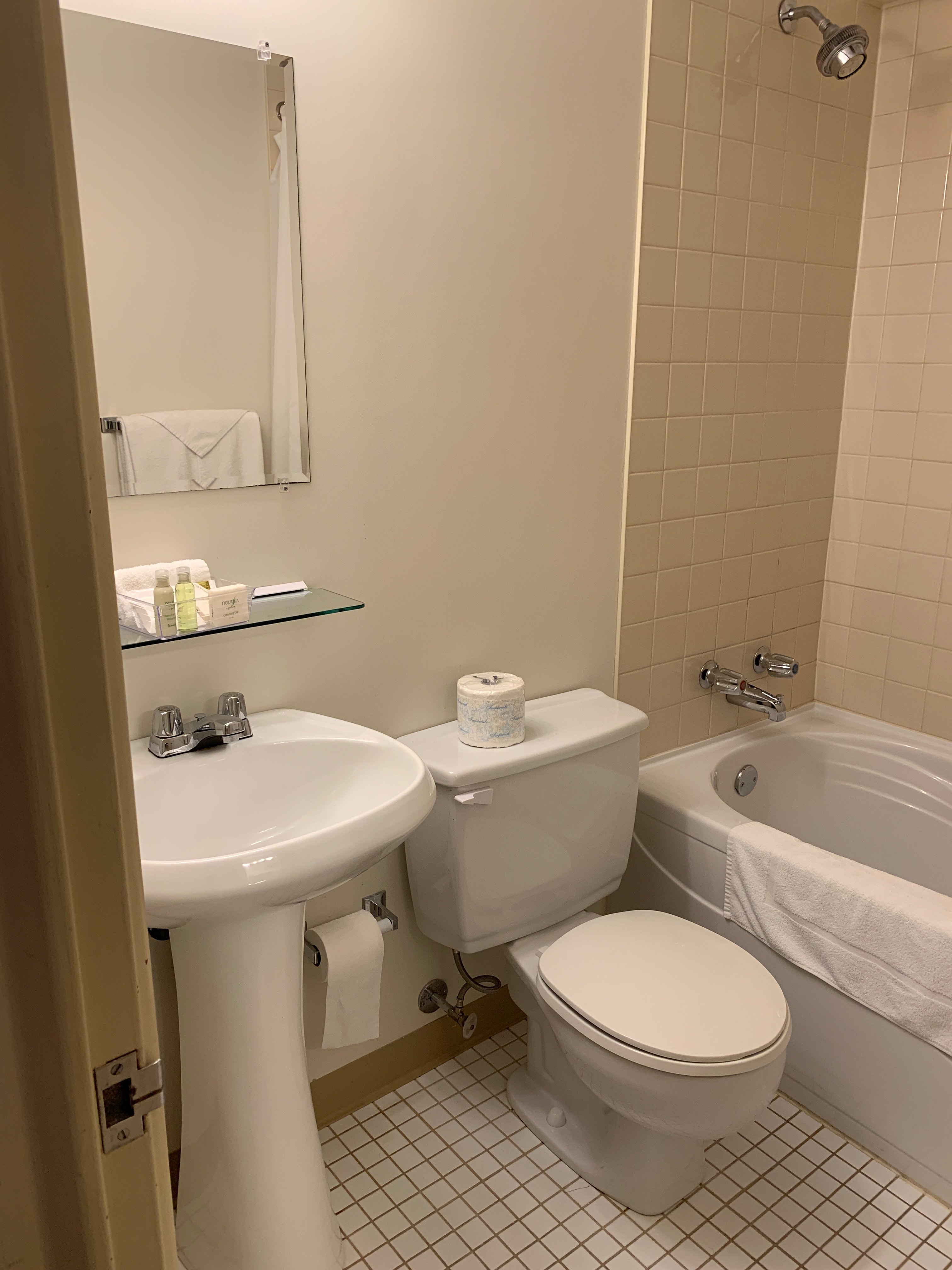 Hotel Port aux Basques-浴室