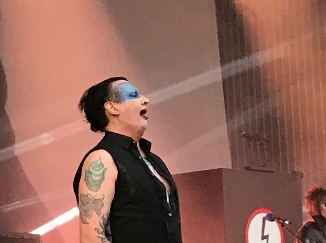 Westfair Amphitheater-康瑟尔布拉夫斯必去景点