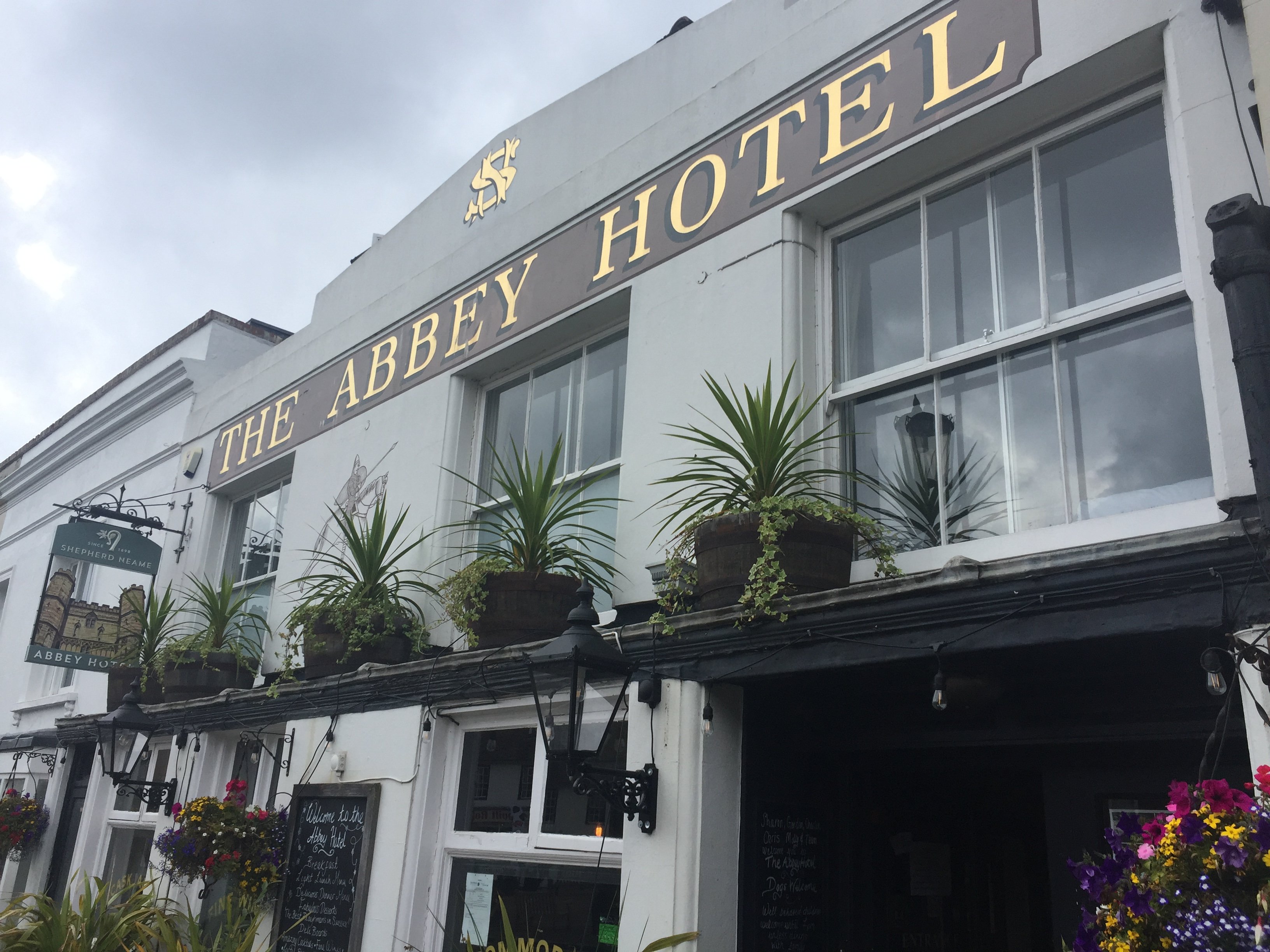 The Abbey Hotel-浴室