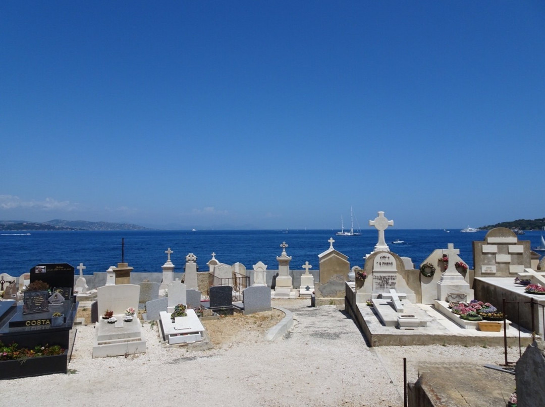 Cimetière marin de Saint-Tropez-圣特罗佩斯必去景点
