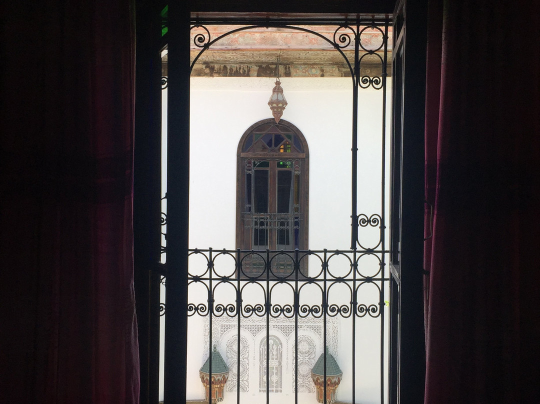 勒卡里菲酒店主图