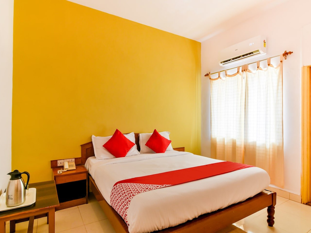 Oyo Hotel Mayura Novacity主图