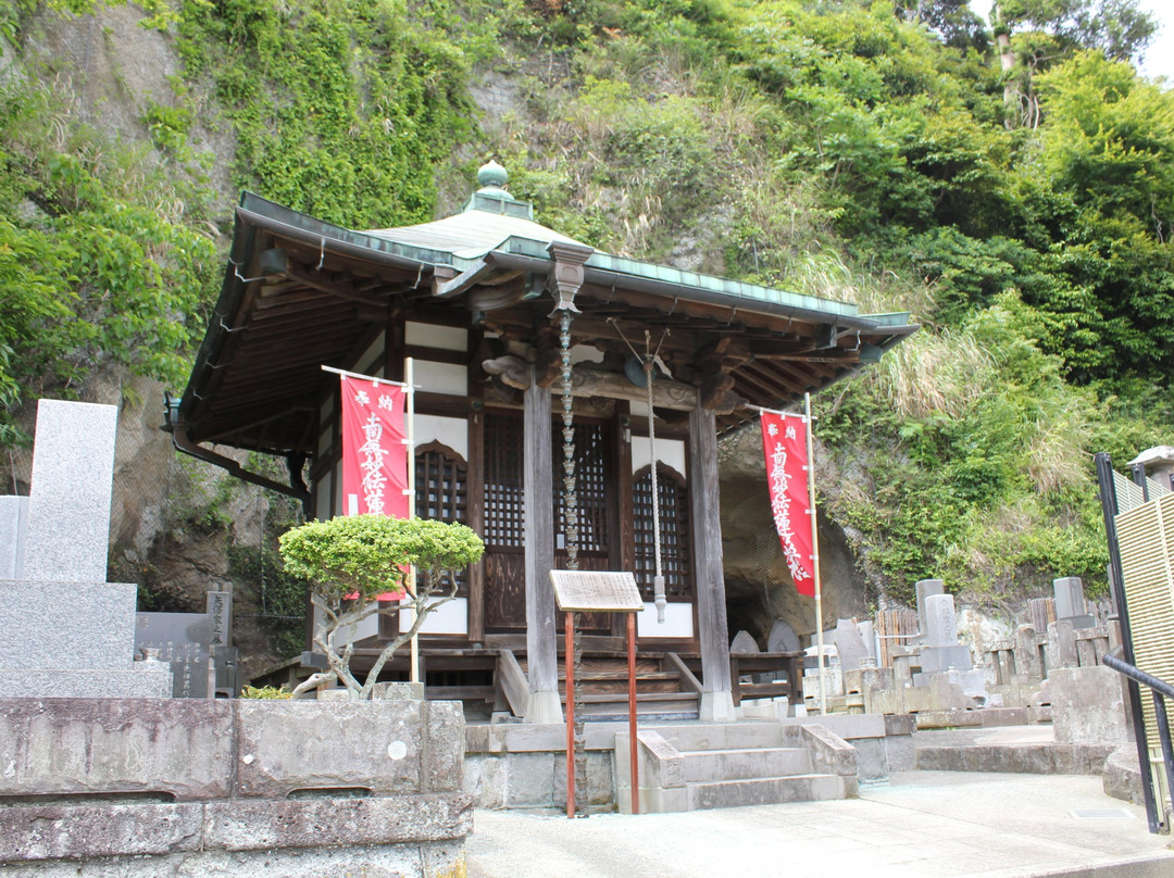 Yakuoji Temple景点图片