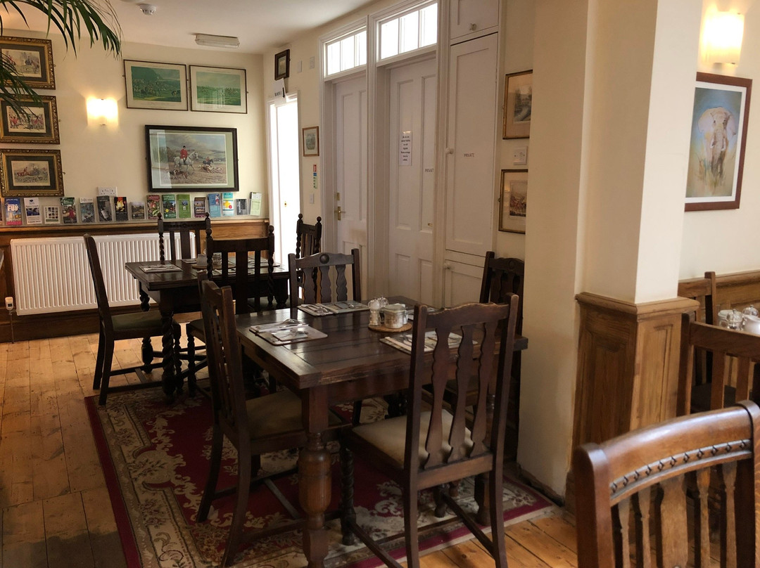 The Black Horse Inn主图