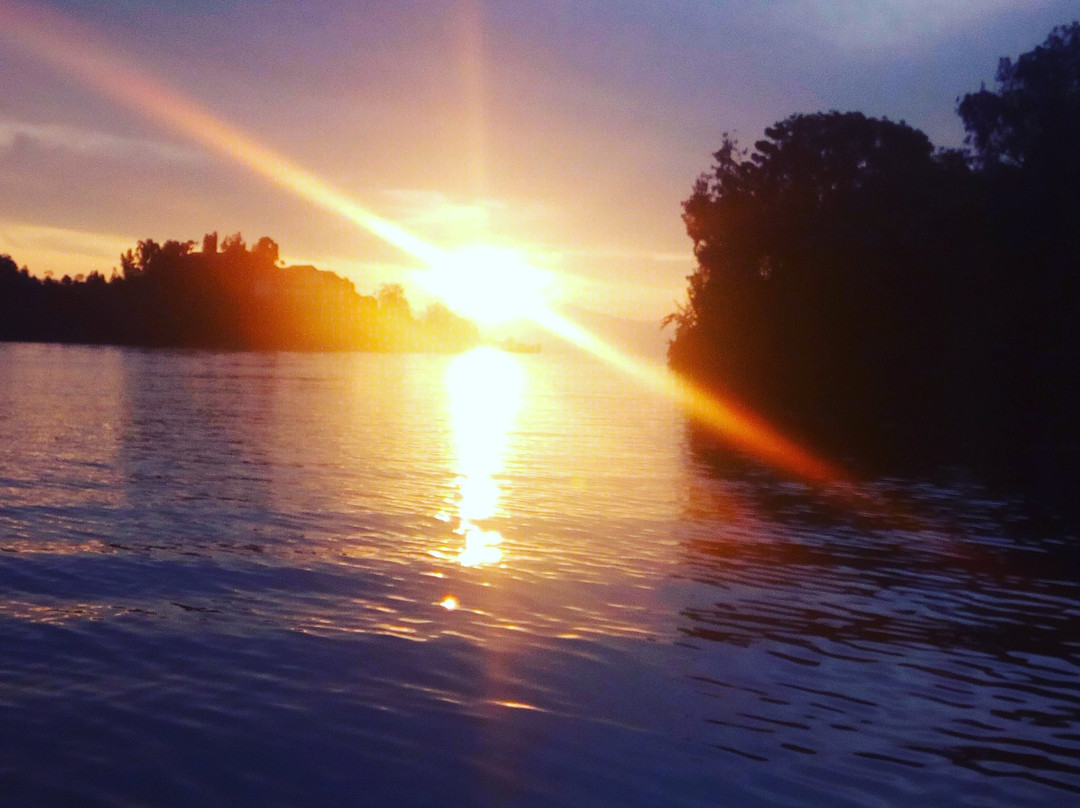Visit Lake Kivu Boat tour & Adventure-Kibuye必去景点