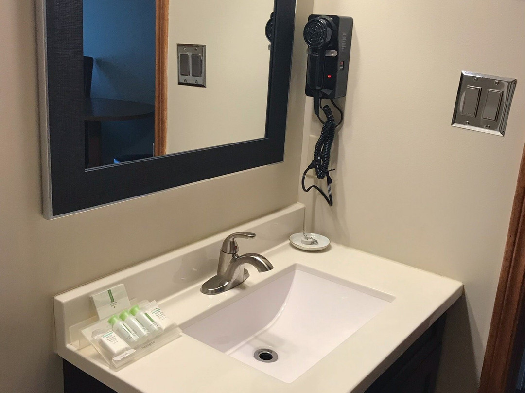 Manitoulin Inn主图