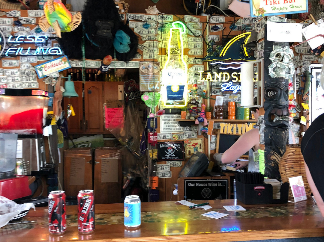 Clear Lake Tiki Bar-Clear Lake必去景点