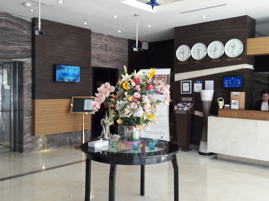 Nehal Hotel主图
