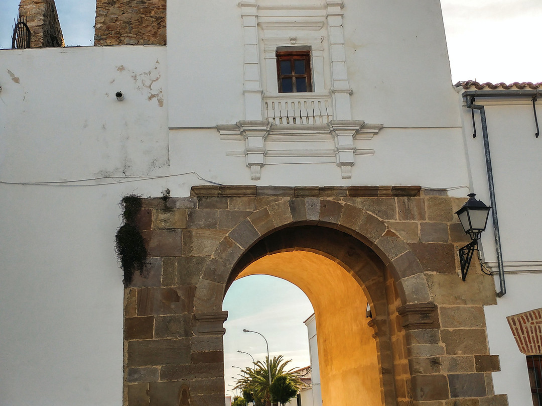 Arco de Montemolin-Llerena必去景点