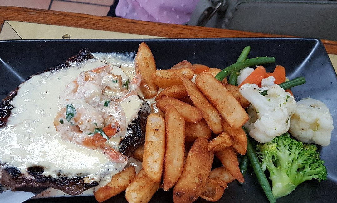 Gembrook餐馆和美食-Nar Nar Goon Hotel