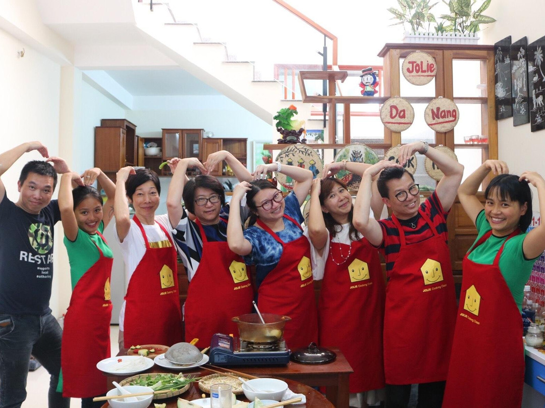 Jolie Cooking Class-岘港必去景点