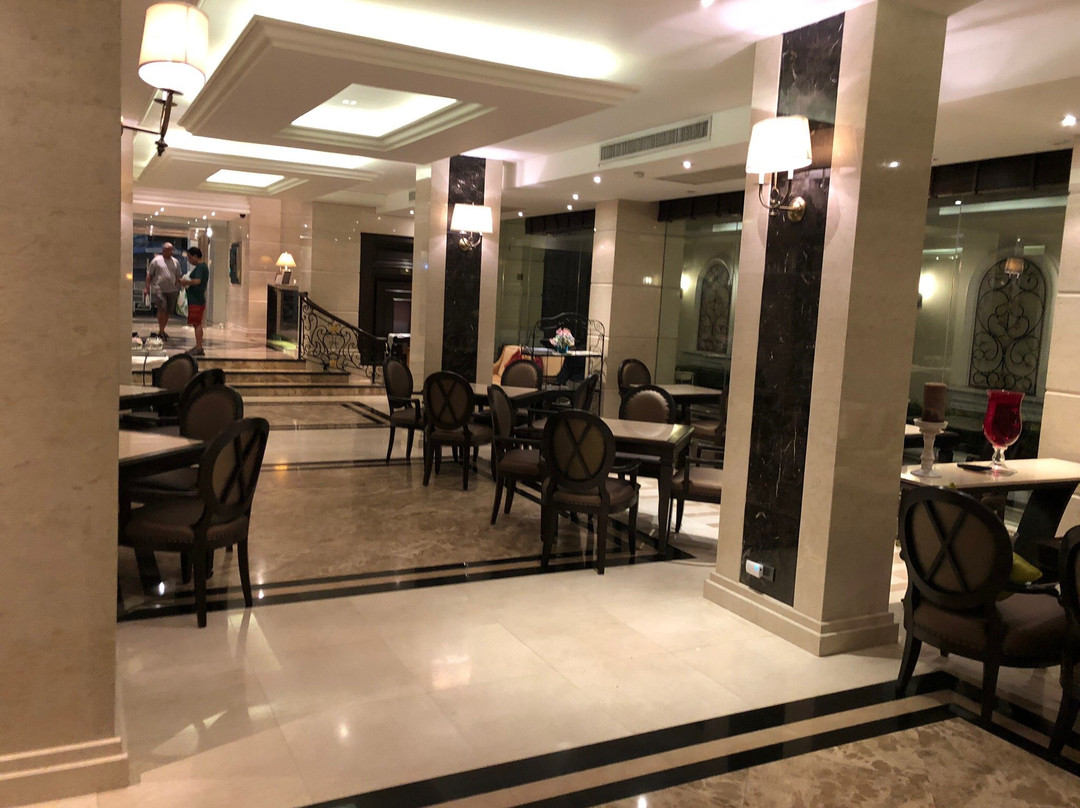 古尔弗客栈酒店主图