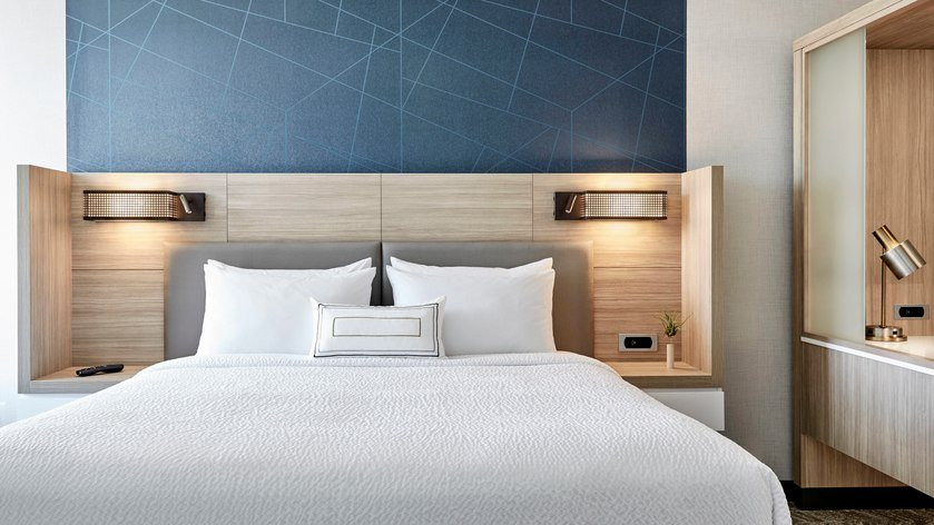 SpringHill Suites by Marriott Kansas City Plaza主图