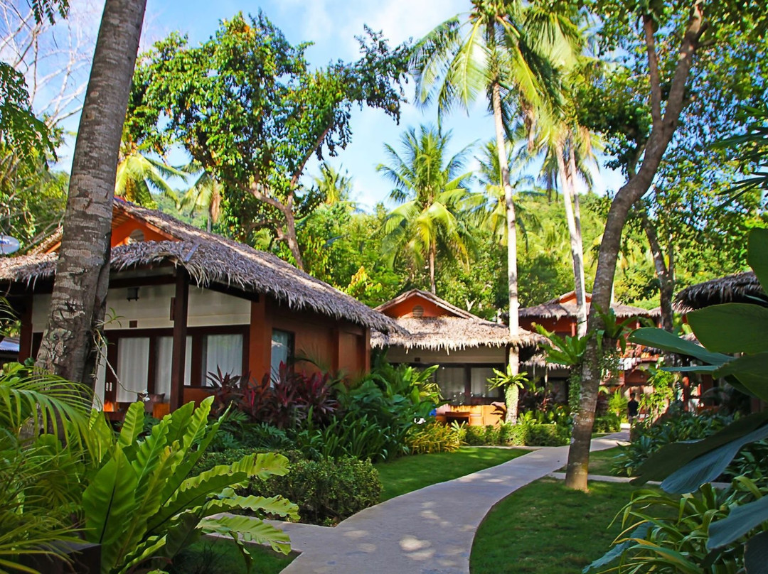 Last Frontier Beach Resort-Adults Only