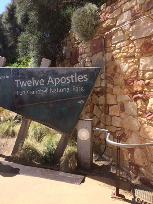 Twelve Apostles Visitor Facility景点图片