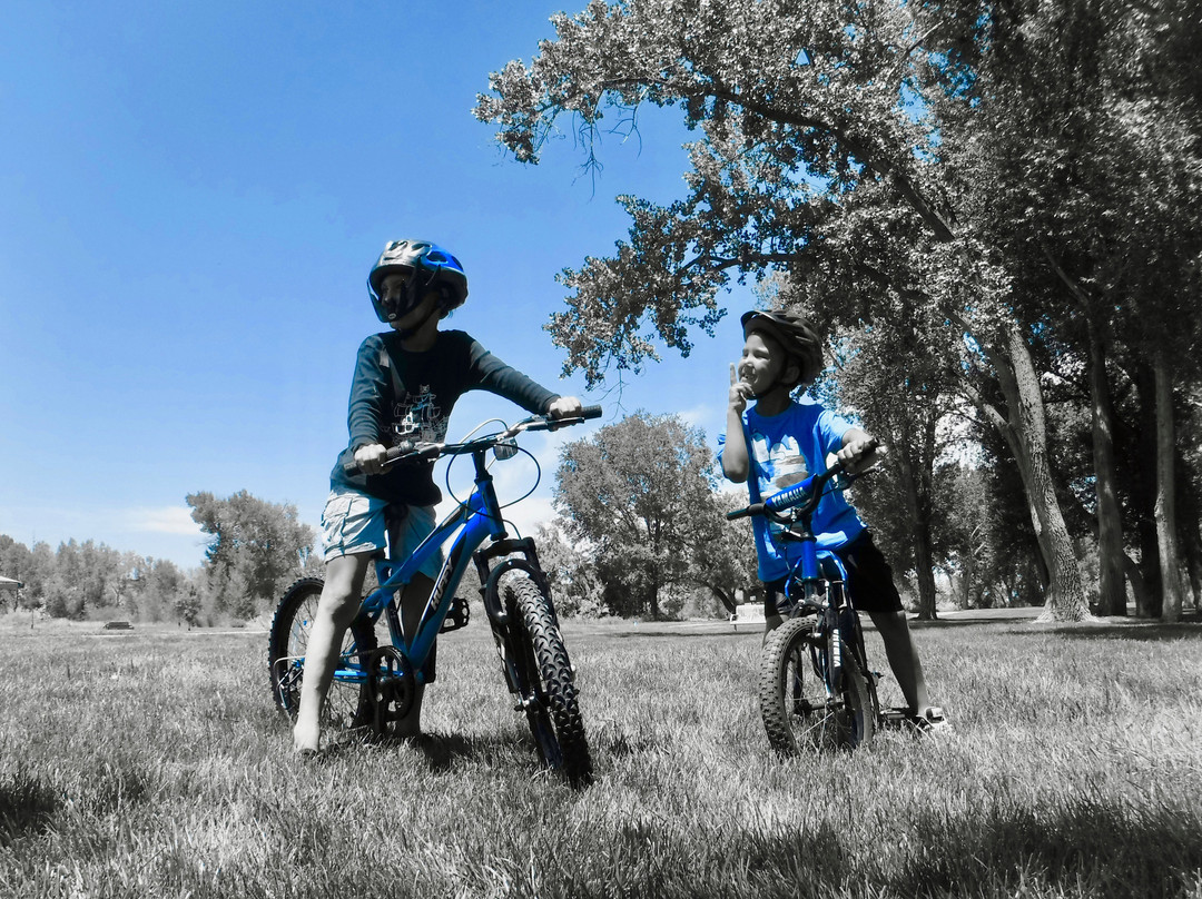 Montrose Water Sports Park景点图片