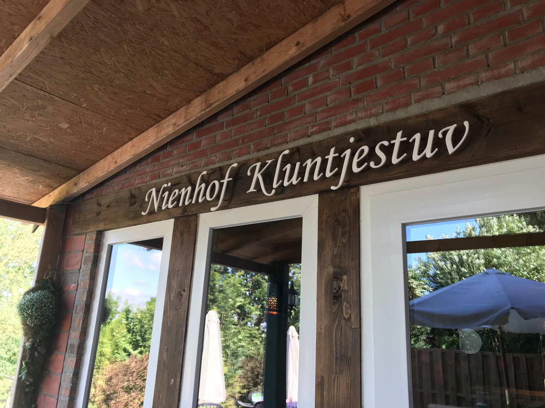 Krummhoern餐馆和美食-Nienhof Kluntjestuv